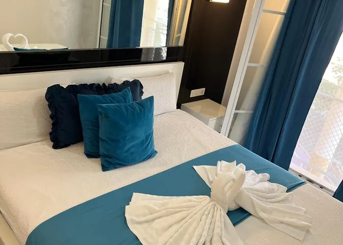 Orlando Tenerife * Costa Adeje (Tenerife)