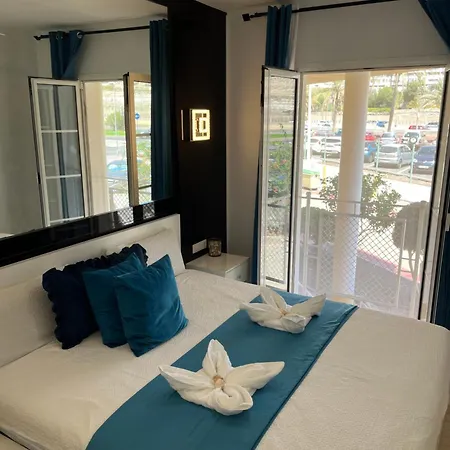 Апартаменти Orlando Tenerife Адехе